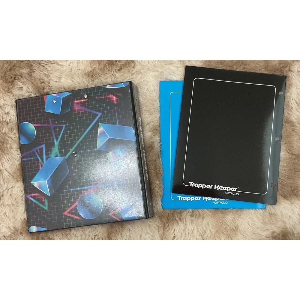 Mead Trapper Keeper Binder Retro Synthwave Geometric 3-Ring with 2 Portfolios